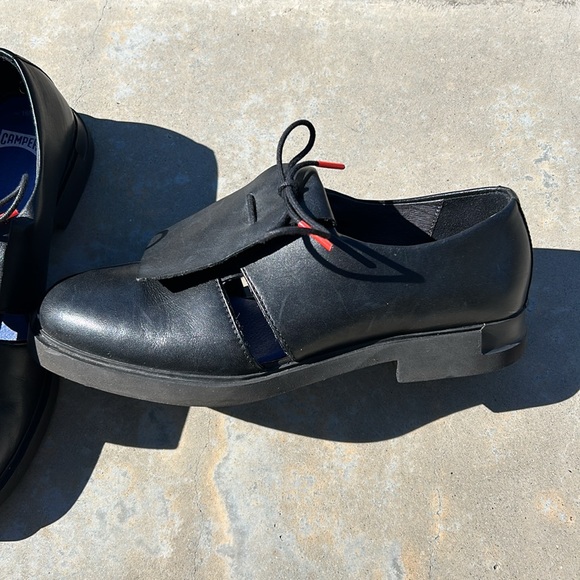 Cute Camper Twins! Gently worn, almost new! - Picture 3 of 9